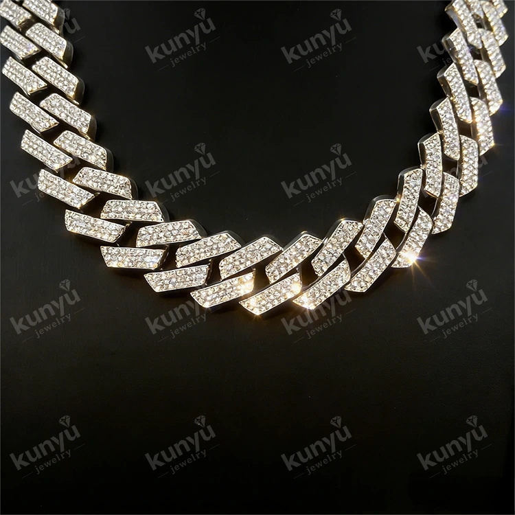Usong Cuban Streetwear Choker